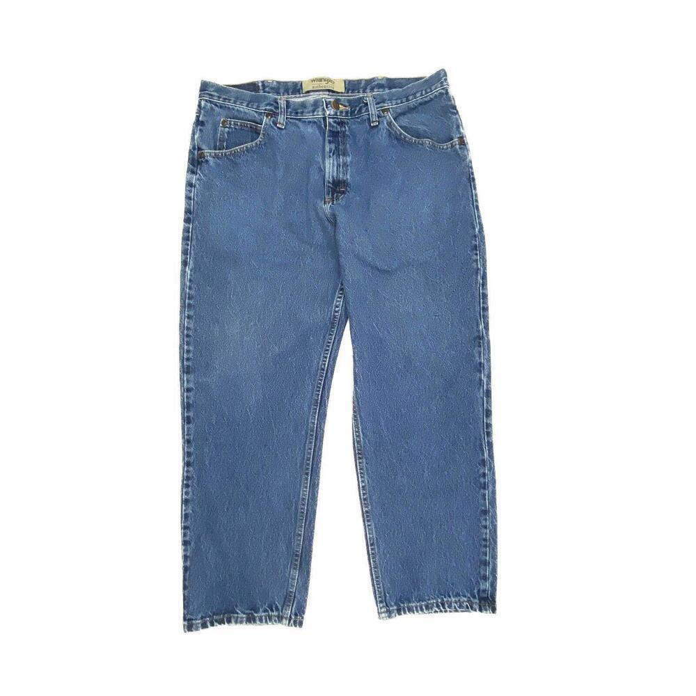 Wrangler Straight Leg Men's size 36x38 Medium Wash Blue Denim jeans‎